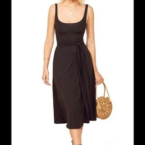 Reformation Jeans August tie waist dress black size small GUC ballet core